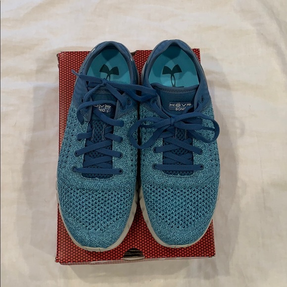 New Under Armour Running shoes! - Picture 1 of 6